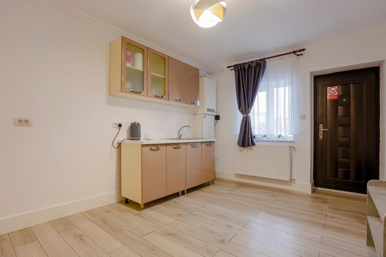 Vaias Aparts Târgu Neamţ Exterior foto