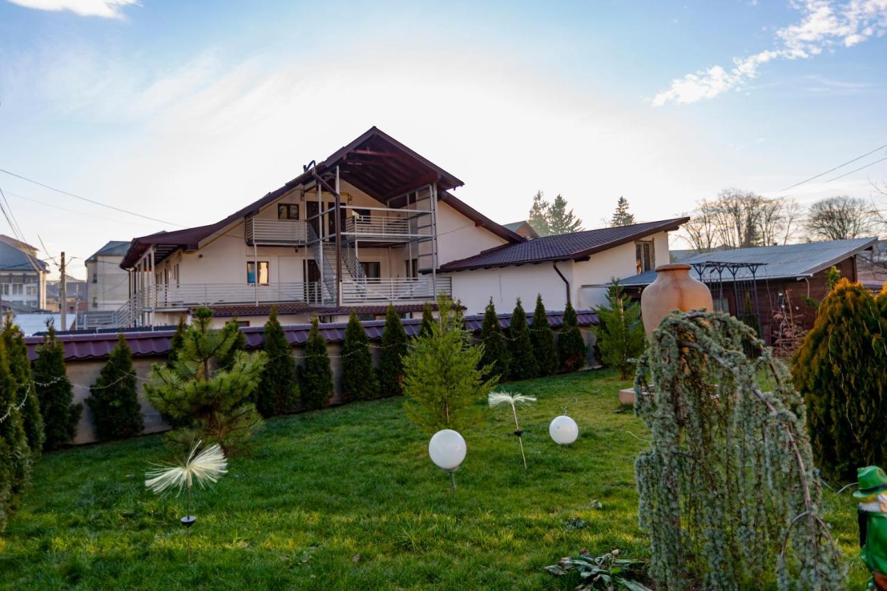 Vaias Aparts Târgu Neamţ Exterior foto